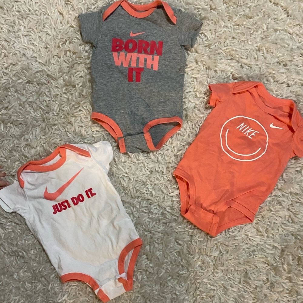 3 pack of Nike infant onesies 3-6 months